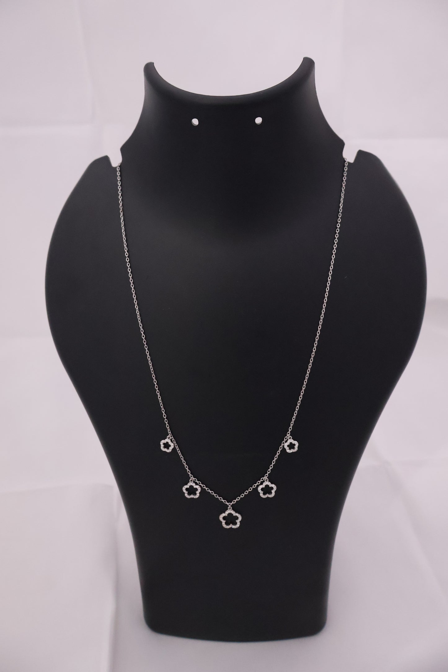 Elegant Silver Floral Charm Necklace