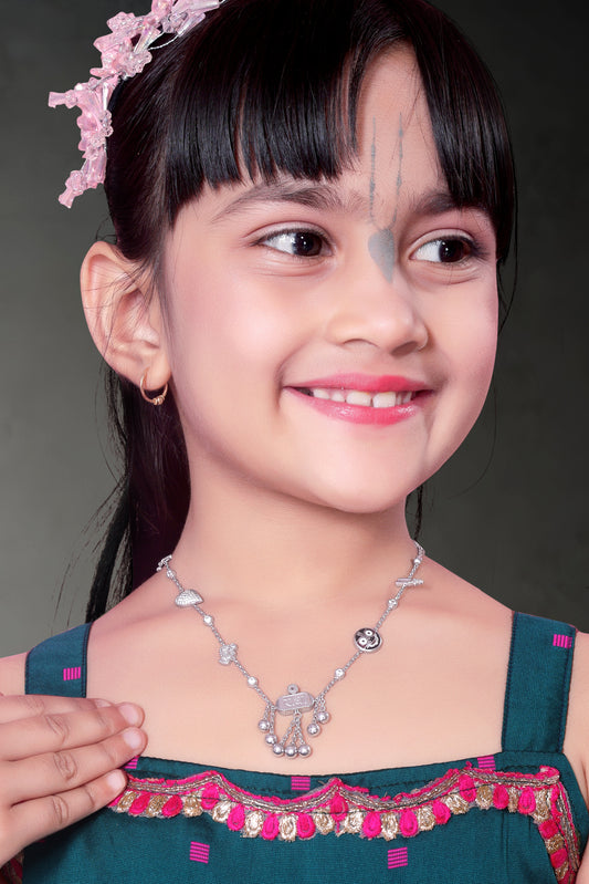 Radha Name Necklace