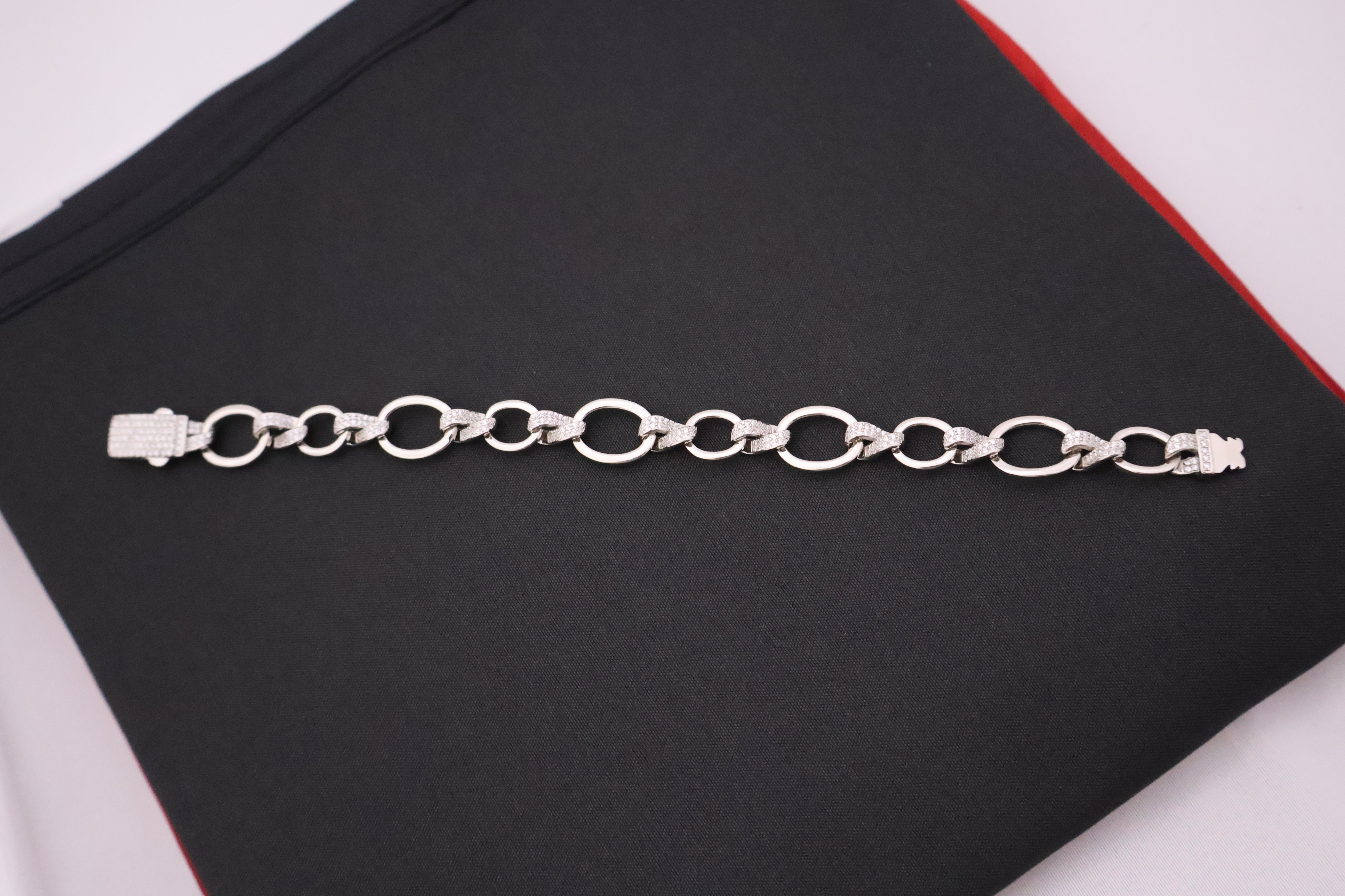 Dazzling Oval Link Sterling Silver Bracelet