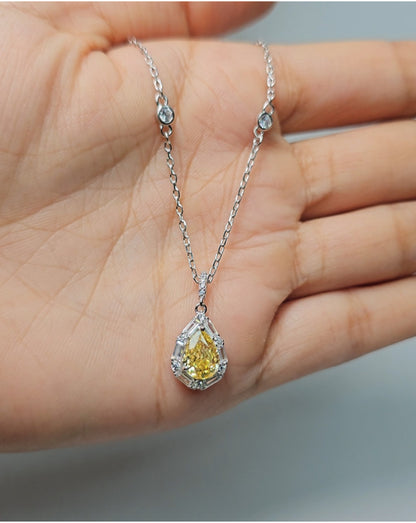 Elegant Yellow Teardrop Crystal Pendant Necklace