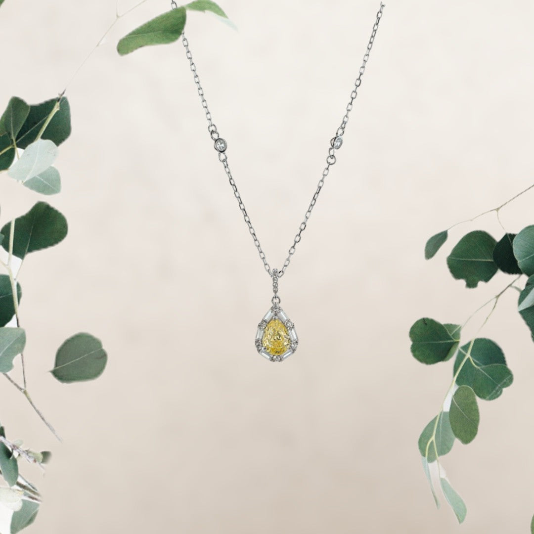 Elegant Yellow Teardrop Crystal Pendant Necklace