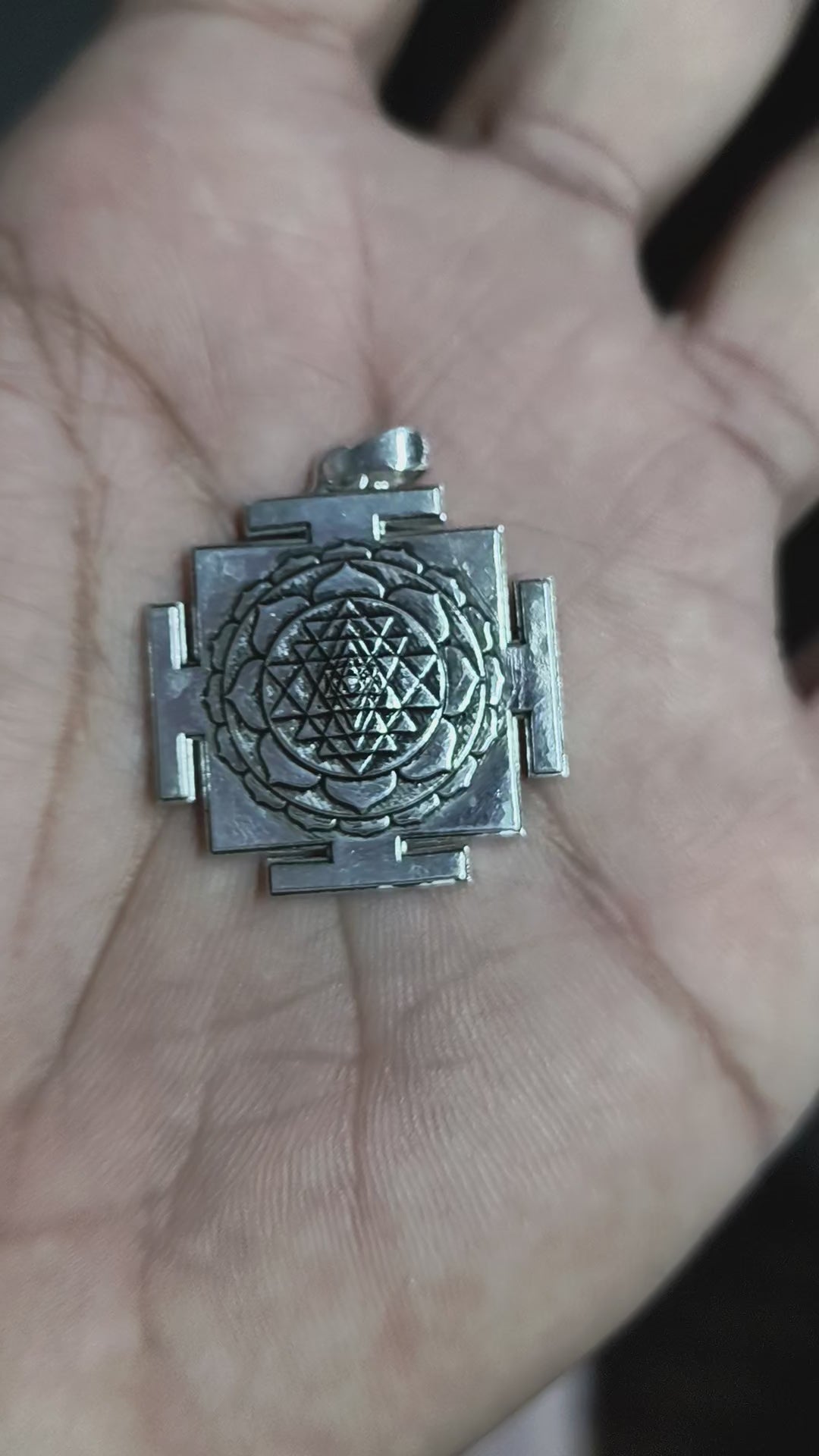 925 SILVER Shree Yantra (Sri Chakra) Silver Pendant