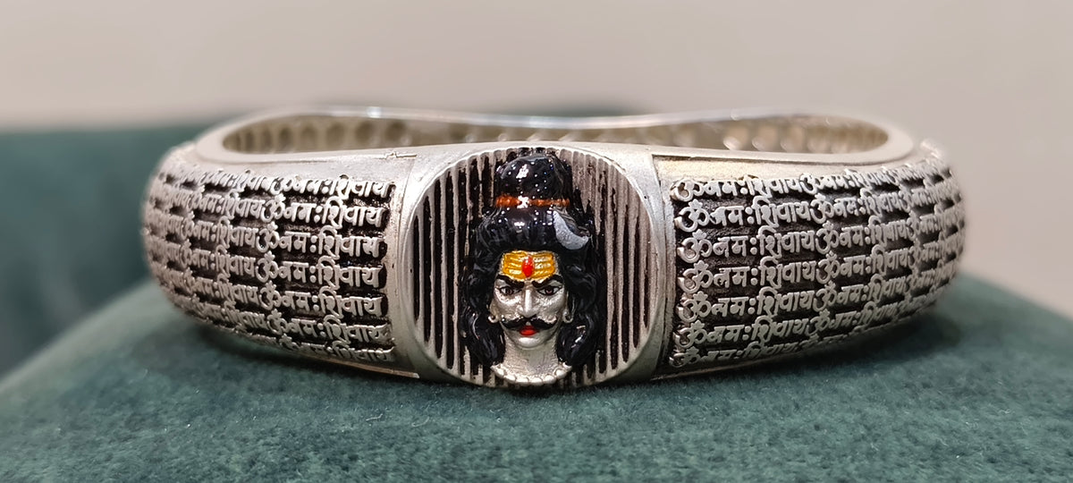 925 SILVER Lord Shiva "Om Namah Shivay" Engraved Silver Kada (Bracelet)